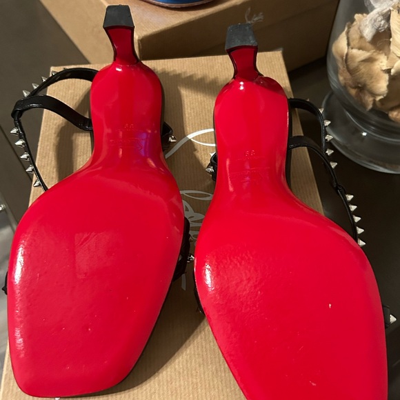 Authentic Christian Louboutin heels. - Picture 6 of 7